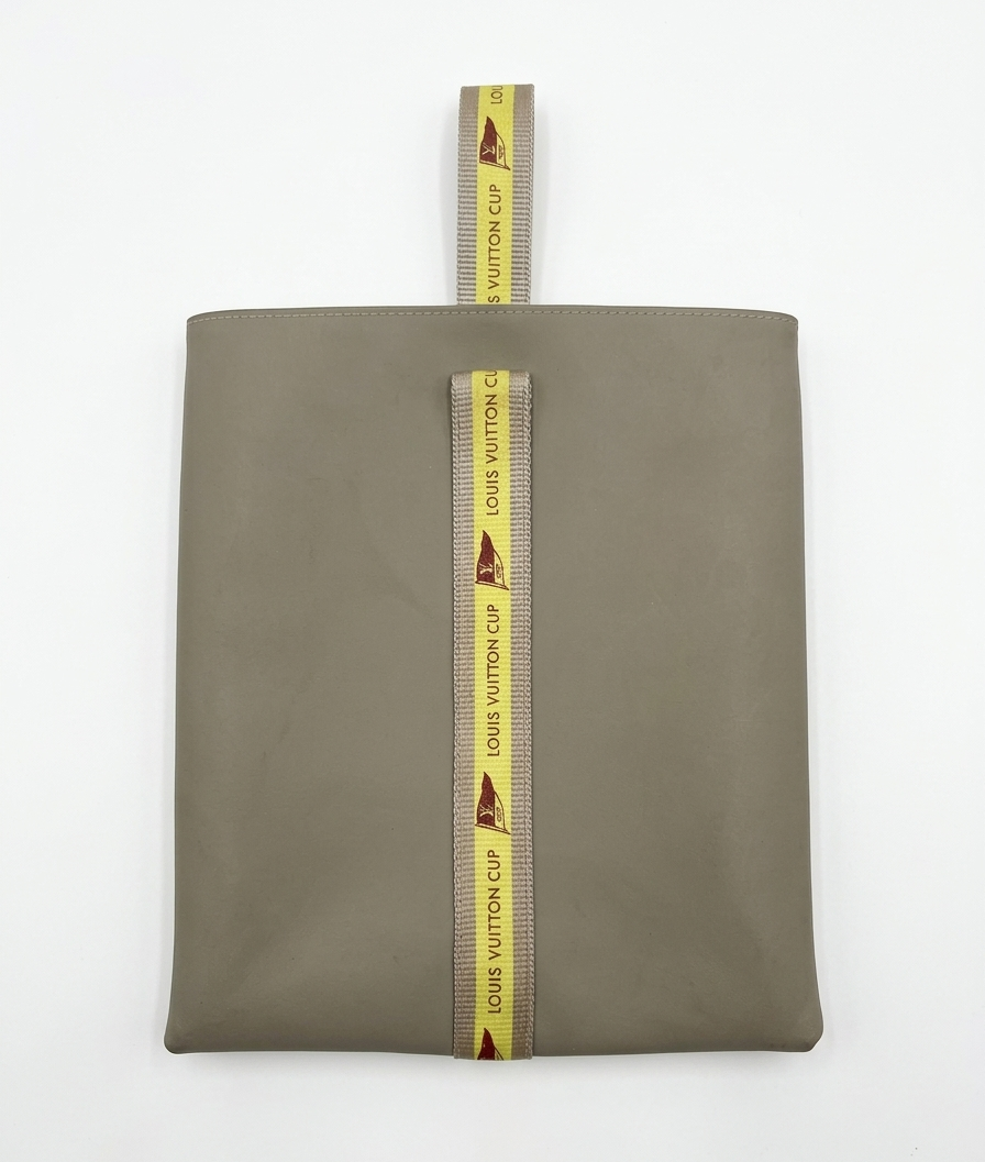 Pochette LV